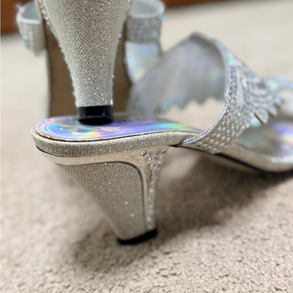 Pierre Dumas Glittering Silver Heels